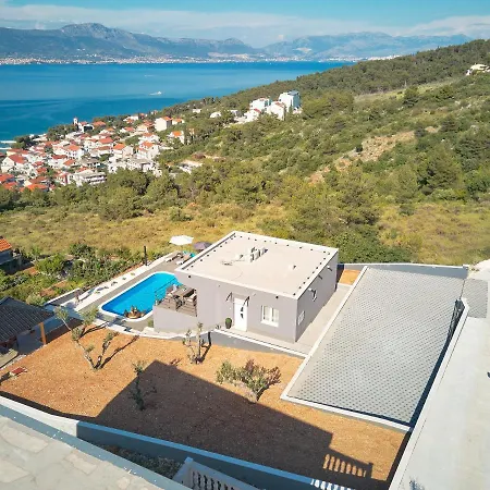 Sun Spalato Borna Trogir
